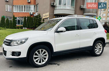 Внедорожник / Кроссовер Volkswagen Tiguan 2013 в Киеве