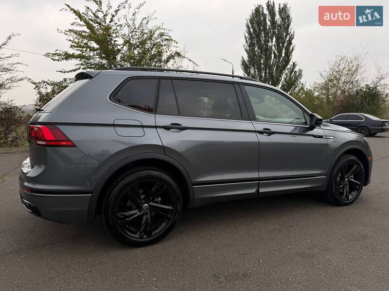 Внедорожник / Кроссовер Volkswagen Tiguan 2024 в Кривом Роге