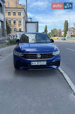 Внедорожник / Кроссовер Volkswagen Tiguan 2021 в Киеве