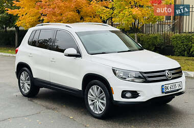 Внедорожник / Кроссовер Volkswagen Tiguan 2012 в Киеве