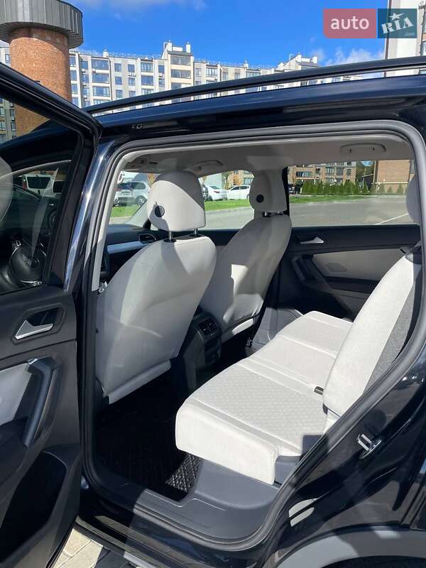 Внедорожник / Кроссовер Volkswagen Tiguan 2021 в Житомире