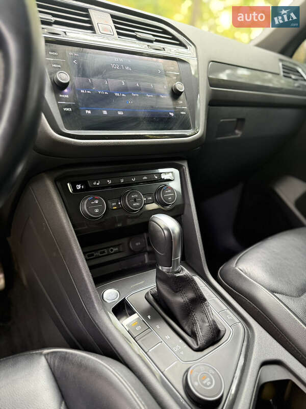 Внедорожник / Кроссовер Volkswagen Tiguan 2018 в Николаеве