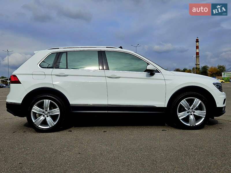 Позашляховик / Кросовер Volkswagen Tiguan 2020 в Дніпрі