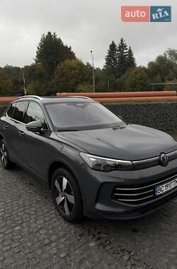Позашляховик / Кросовер Volkswagen Tiguan 2024 в Львові