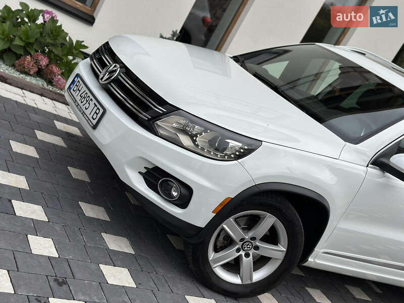 Внедорожник / Кроссовер Volkswagen Tiguan 2015 в Ивано-Франковске