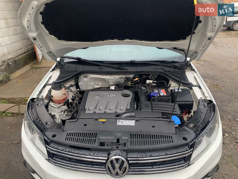 Внедорожник / Кроссовер Volkswagen Tiguan 2015 в Богуславе фото 5 Внедорожник / Кроссовер Volkswagen Tiguan 2015 в Богуславе