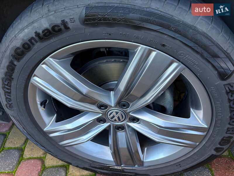Позашляховик / Кросовер Volkswagen Tiguan 2018 в Черкасах фото 11 Позашляховик / Кросовер Volkswagen Tiguan 2018 в Черкасах