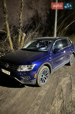 Позашляховик / Кросовер Volkswagen Tiguan 2020 в  фото 6 Позашляховик / Кросовер Volkswagen Tiguan 2020 в