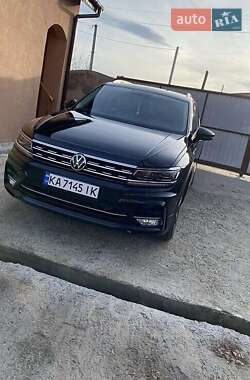Внедорожник / Кроссовер Volkswagen Tiguan 2019 в Киеве