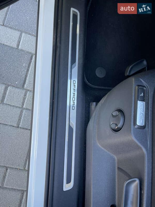 Позашляховик / Кросовер Volkswagen Tiguan 2020 в Дніпрі