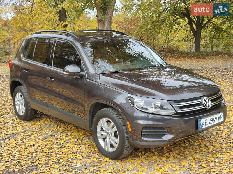Внедорожник / Кроссовер Volkswagen Tiguan 2016 в Кривом Роге