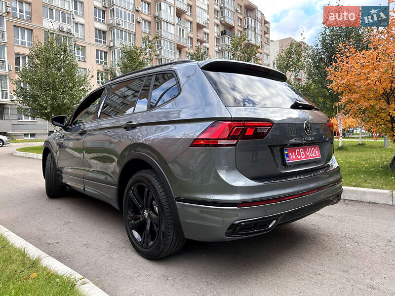 Внедорожник / Кроссовер Volkswagen Tiguan 2024 в Киеве
