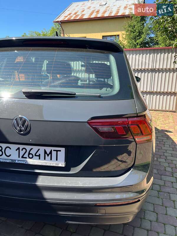 Внедорожник / Кроссовер Volkswagen Tiguan 2018 в Львове