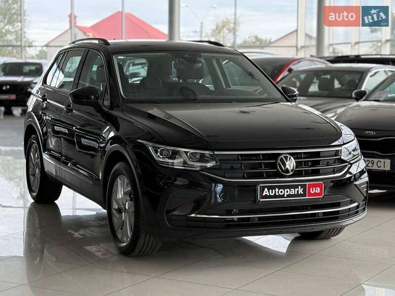 Внедорожник / Кроссовер Volkswagen Tiguan 2021 в Одессе