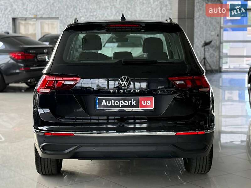 Внедорожник / Кроссовер Volkswagen Tiguan 2021 в Одессе