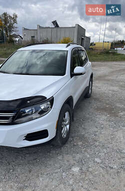 Позашляховик / Кросовер Volkswagen Tiguan 2016 в Тернополі