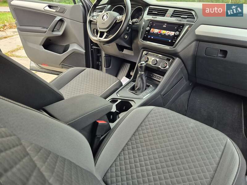 Позашляховик / Кросовер Volkswagen Tiguan 2019 в Стрию