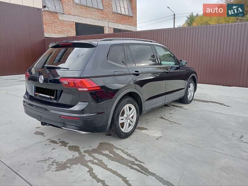 Внедорожник / Кроссовер Volkswagen Tiguan 2019 в Ходорове фото 9 Внедорожник / Кроссовер Volkswagen Tiguan 2019 в Ходорове
