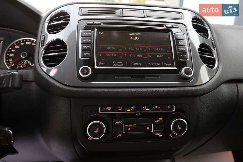 Внедорожник / Кроссовер Volkswagen Tiguan 2014 в Дрогобыче