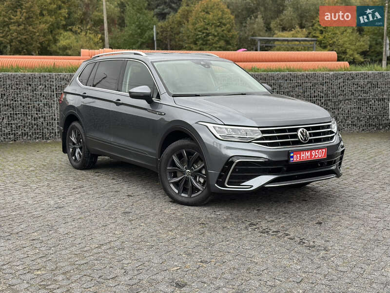 Позашляховик / Кросовер Volkswagen Tiguan 2024 в Львові