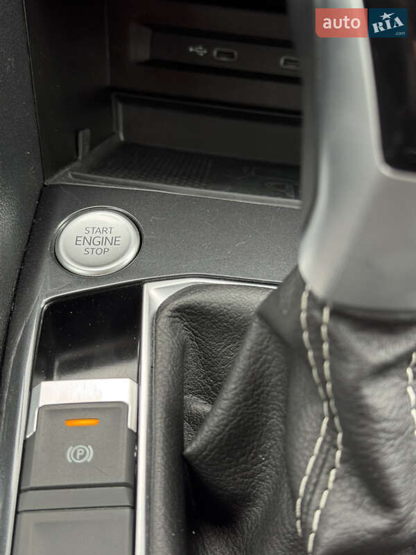 Позашляховик / Кросовер Volkswagen Tiguan 2024 в Львові