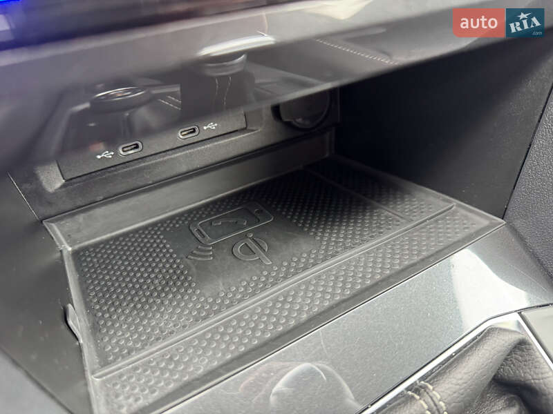 Позашляховик / Кросовер Volkswagen Tiguan 2024 в Львові