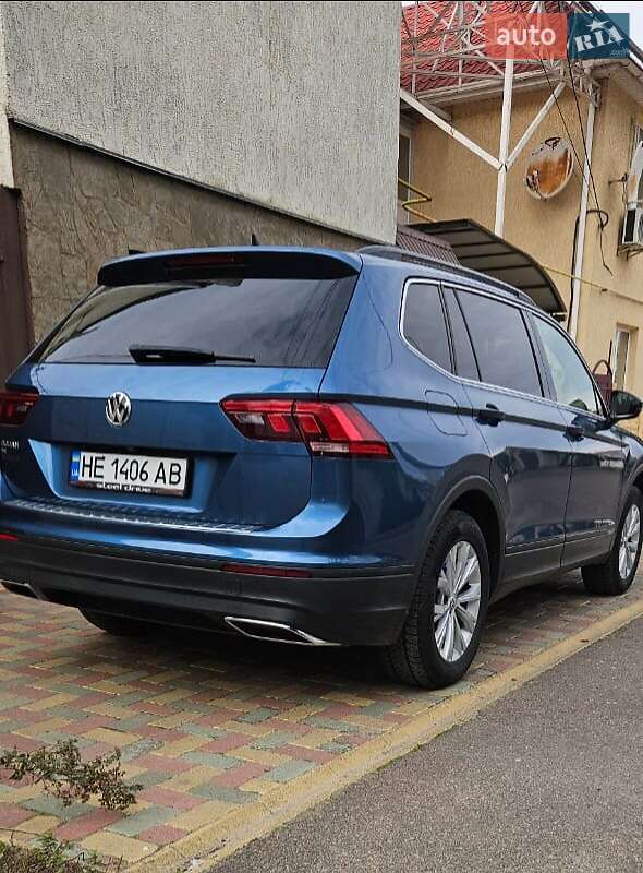 Внедорожник / Кроссовер Volkswagen Tiguan 2019 в Николаеве