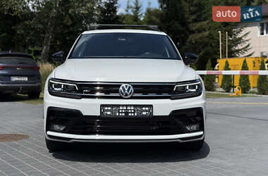 Внедорожник / Кроссовер Volkswagen Tiguan 2019 в Львове