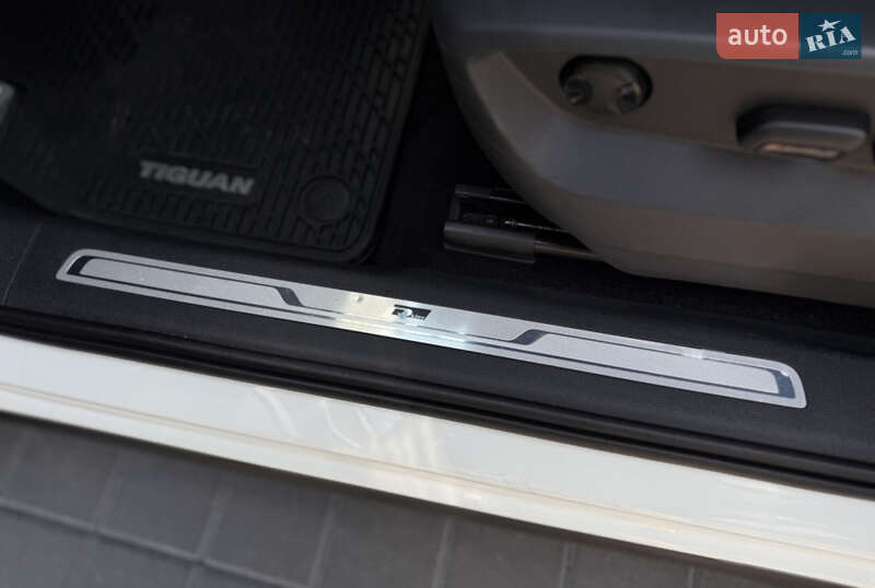 Внедорожник / Кроссовер Volkswagen Tiguan 2019 в Львове фото 26 Внедорожник / Кроссовер Volkswagen Tiguan 2019 в Львове