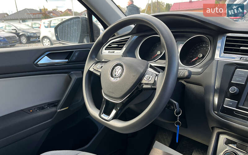 Внедорожник / Кроссовер Volkswagen Tiguan 2017 в Коломые