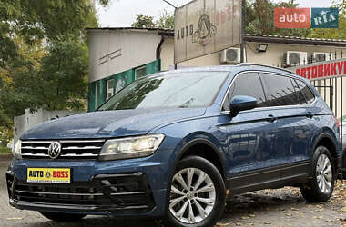 Внедорожник / Кроссовер Volkswagen Tiguan 2018 в Николаеве