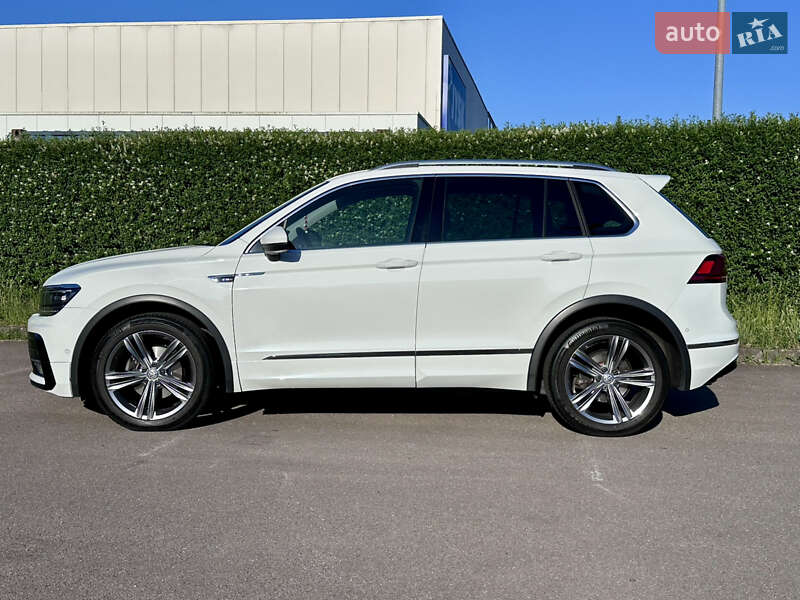 Внедорожник / Кроссовер Volkswagen Tiguan 2017 в Киеве