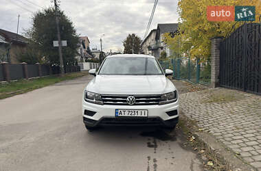 Внедорожник / Кроссовер Volkswagen Tiguan 2021 в Ивано-Франковске