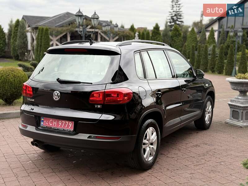 Внедорожник / Кроссовер Volkswagen Tiguan 2017 в Стрые
