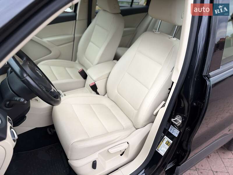 Внедорожник / Кроссовер Volkswagen Tiguan 2017 в Стрые
