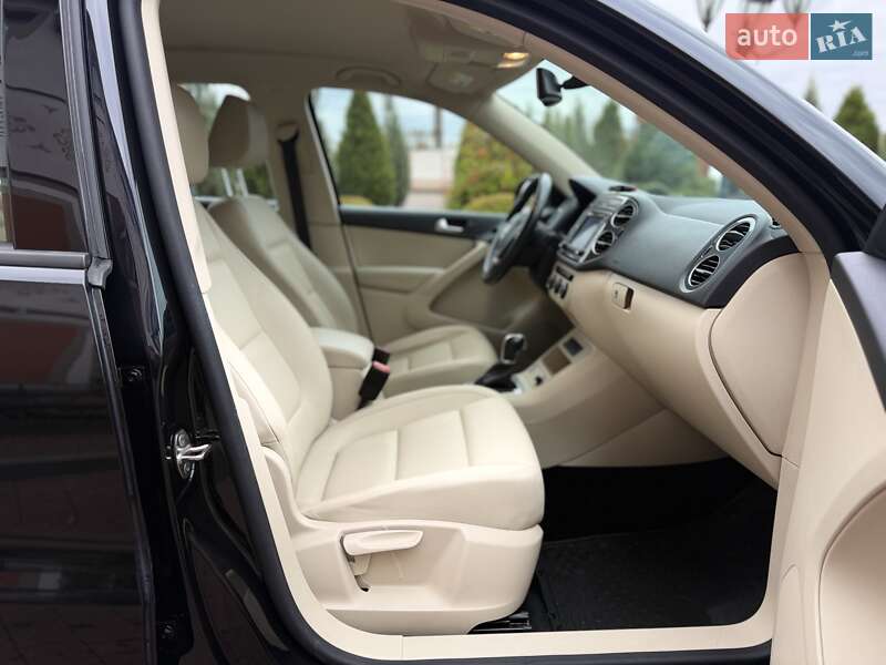 Внедорожник / Кроссовер Volkswagen Tiguan 2017 в Стрые