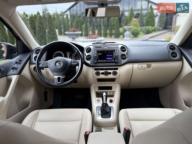 Внедорожник / Кроссовер Volkswagen Tiguan 2017 в Стрые