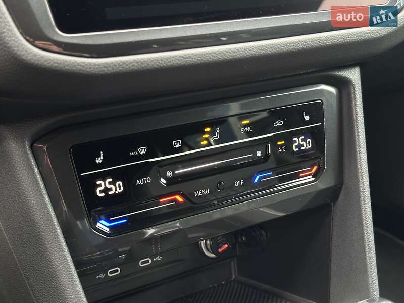 Позашляховик / Кросовер Volkswagen Tiguan 2023 в Києві