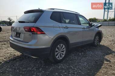 Внедорожник / Кроссовер Volkswagen Tiguan 2019 в Шепетовке