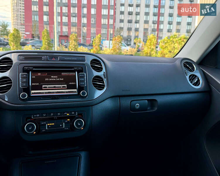 Внедорожник / Кроссовер Volkswagen Tiguan 2012 в Киеве фото 34 Внедорожник / Кроссовер Volkswagen Tiguan 2012 в Киеве