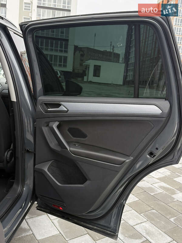 Внедорожник / Кроссовер Volkswagen Tiguan 2022 в Трускавце фото 29 Внедорожник / Кроссовер Volkswagen Tiguan 2022 в Трускавце