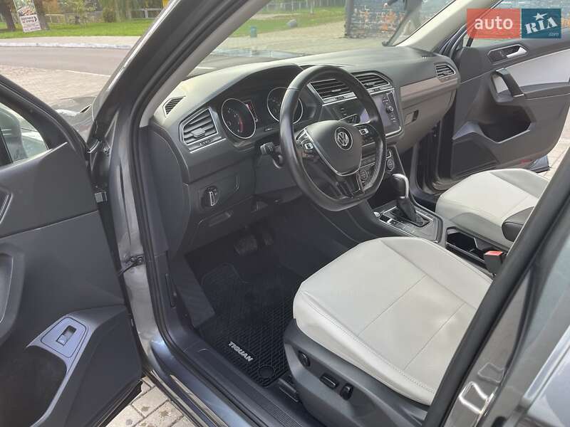 Внедорожник / Кроссовер Volkswagen Tiguan 2018 в Луцке фото 50 Внедорожник / Кроссовер Volkswagen Tiguan 2018 в Луцке
