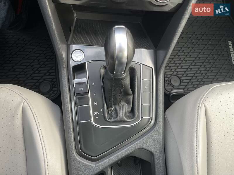 Внедорожник / Кроссовер Volkswagen Tiguan 2018 в Луцке фото 83 Внедорожник / Кроссовер Volkswagen Tiguan 2018 в Луцке