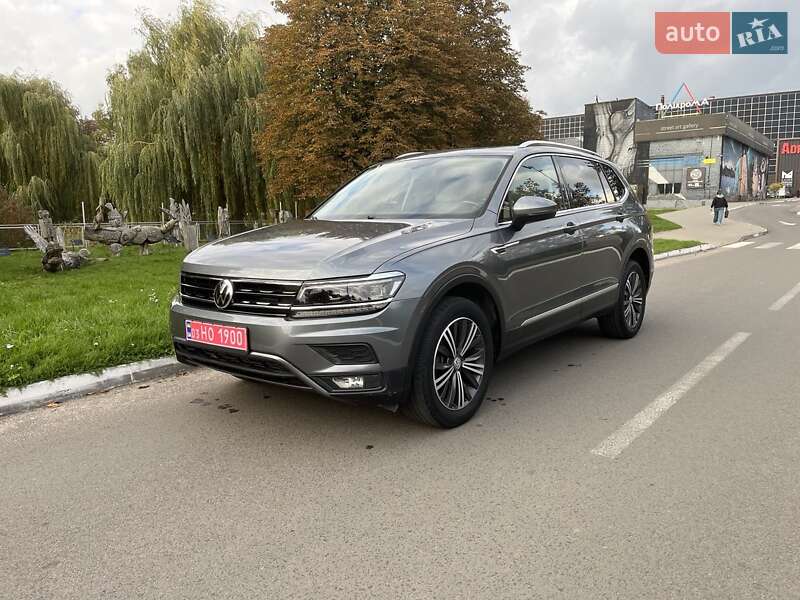 Внедорожник / Кроссовер Volkswagen Tiguan 2018 в Луцке фото 121 Внедорожник / Кроссовер Volkswagen Tiguan 2018 в Луцке