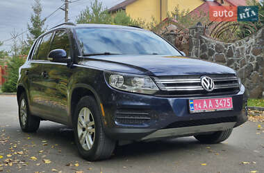 Внедорожник / Кроссовер Volkswagen Tiguan 2015 в Львове