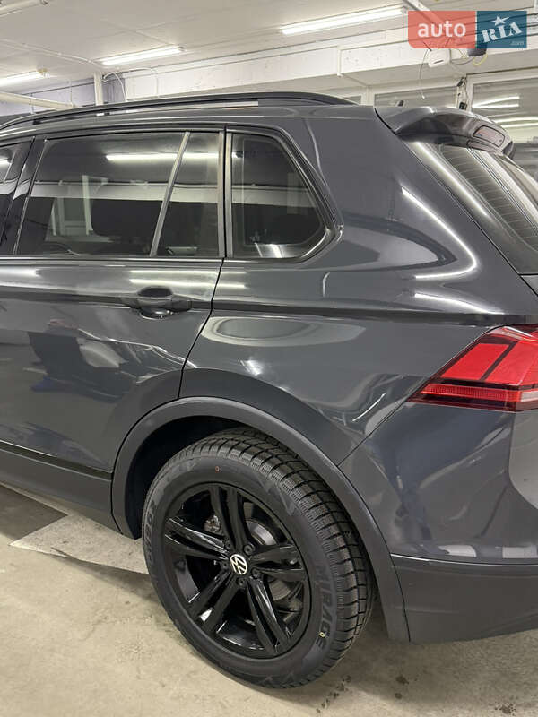 Позашляховик / Кросовер Volkswagen Tiguan 2018 в Києві фото 5 Позашляховик / Кросовер Volkswagen Tiguan 2018 в Києві