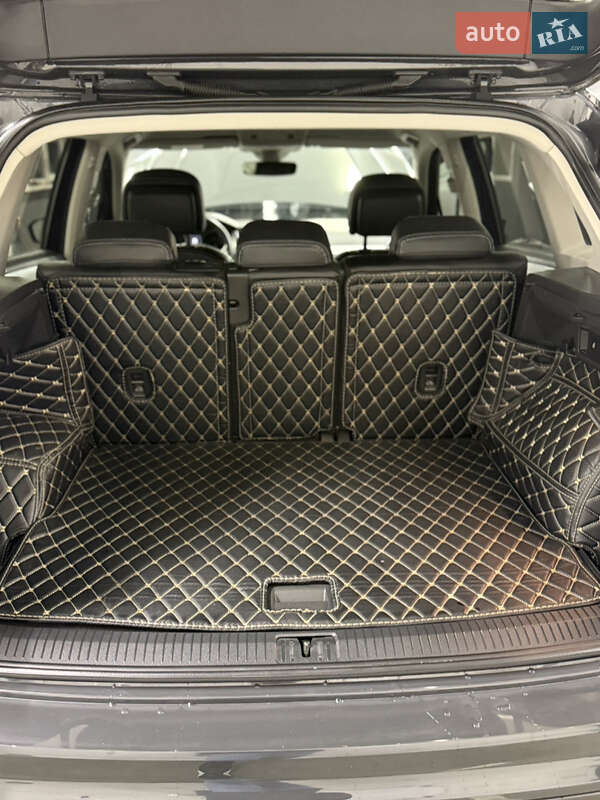 Позашляховик / Кросовер Volkswagen Tiguan 2018 в Києві фото 19 Позашляховик / Кросовер Volkswagen Tiguan 2018 в Києві
