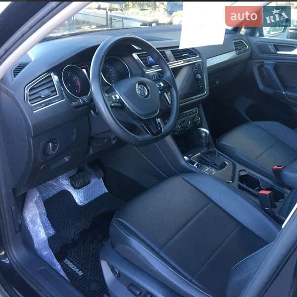 Внедорожник / Кроссовер Volkswagen Tiguan 2019 в Житомире
