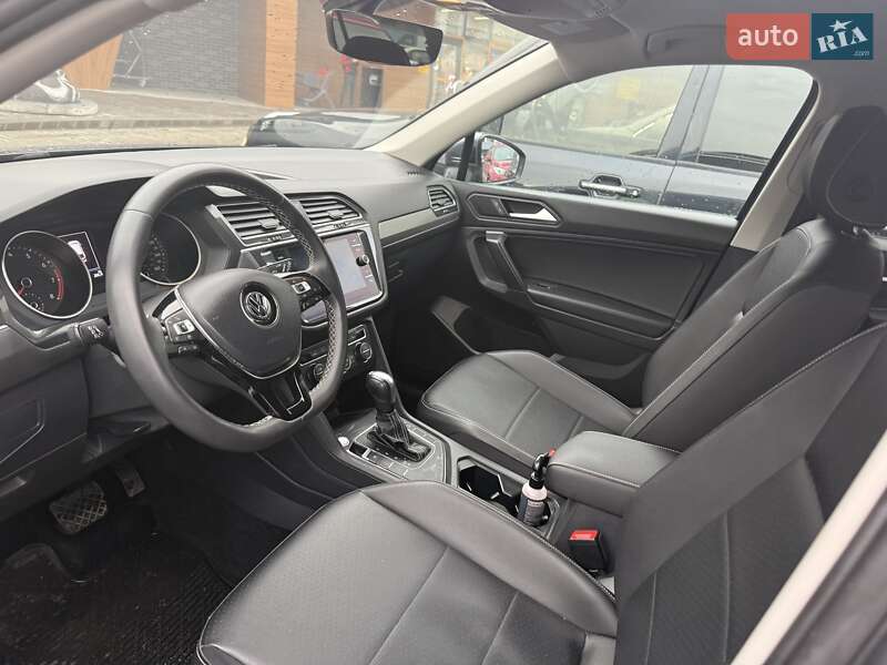 Внедорожник / Кроссовер Volkswagen Tiguan 2020 в Киеве фото 3 Внедорожник / Кроссовер Volkswagen Tiguan 2020 в Киеве
