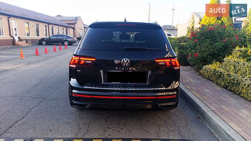 Внедорожник / Кроссовер Volkswagen Tiguan 2023 в Днепре